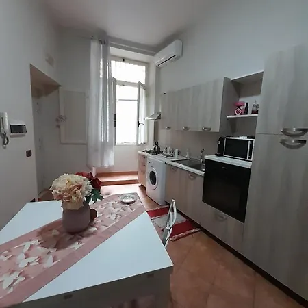 Dimora Donna Carmela Naples